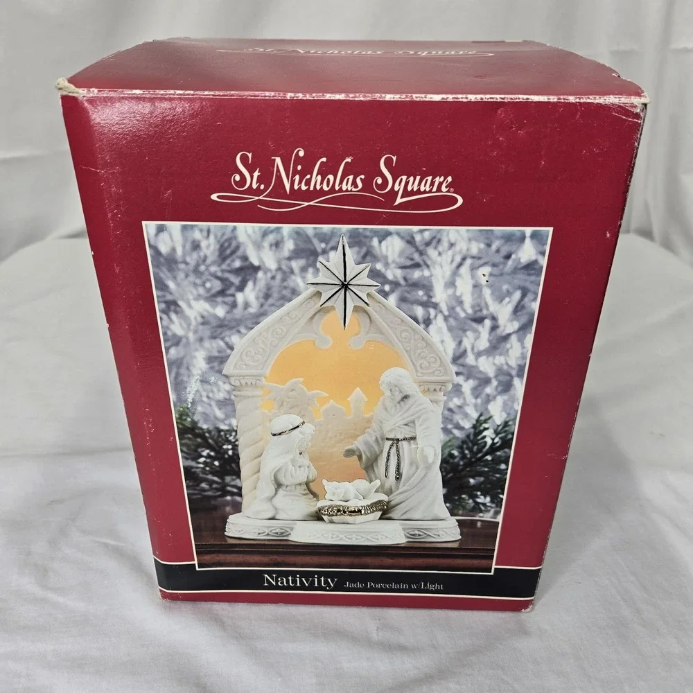 St Nicholas Square Nativity Christmas Scene‎ Jesus Mary Joseph Jade Porcelain